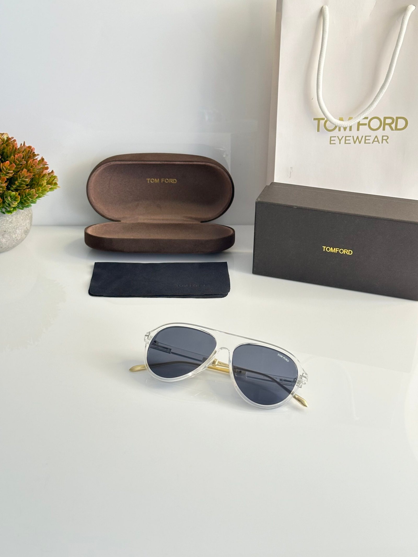 Tomford 2122 Water Black - Image 4