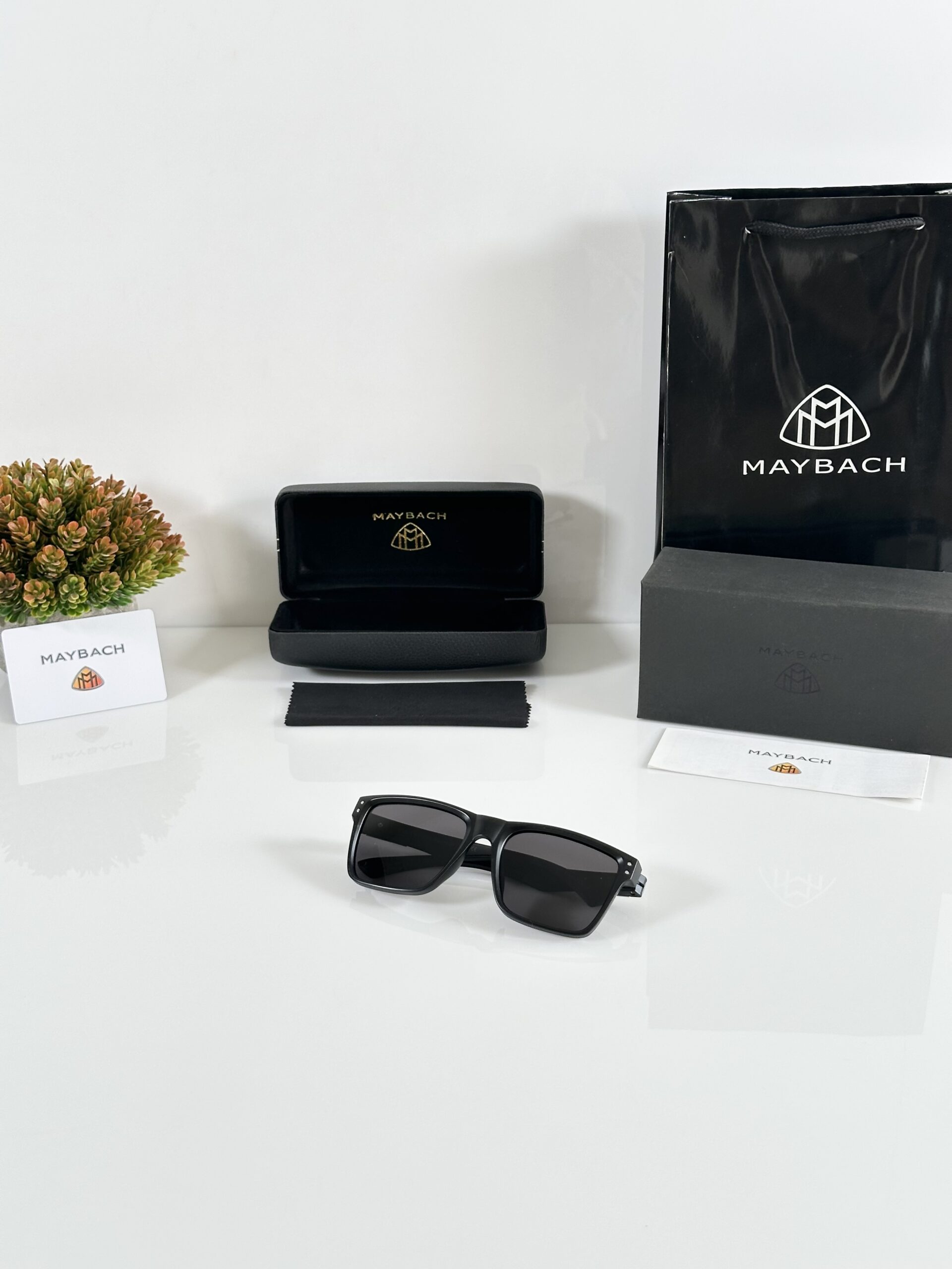 Maybach 7503 Black - Image 4