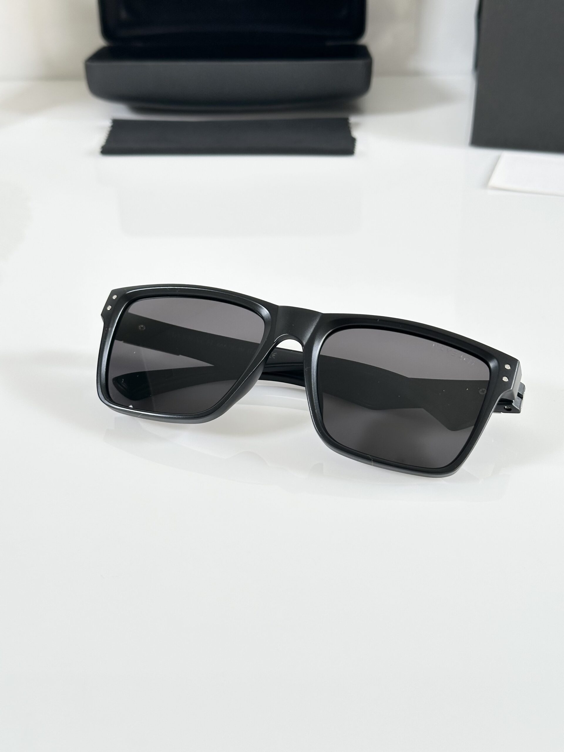 Maybach 7503 Black - Image 3