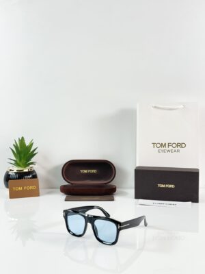 Tom 259 Black Blue