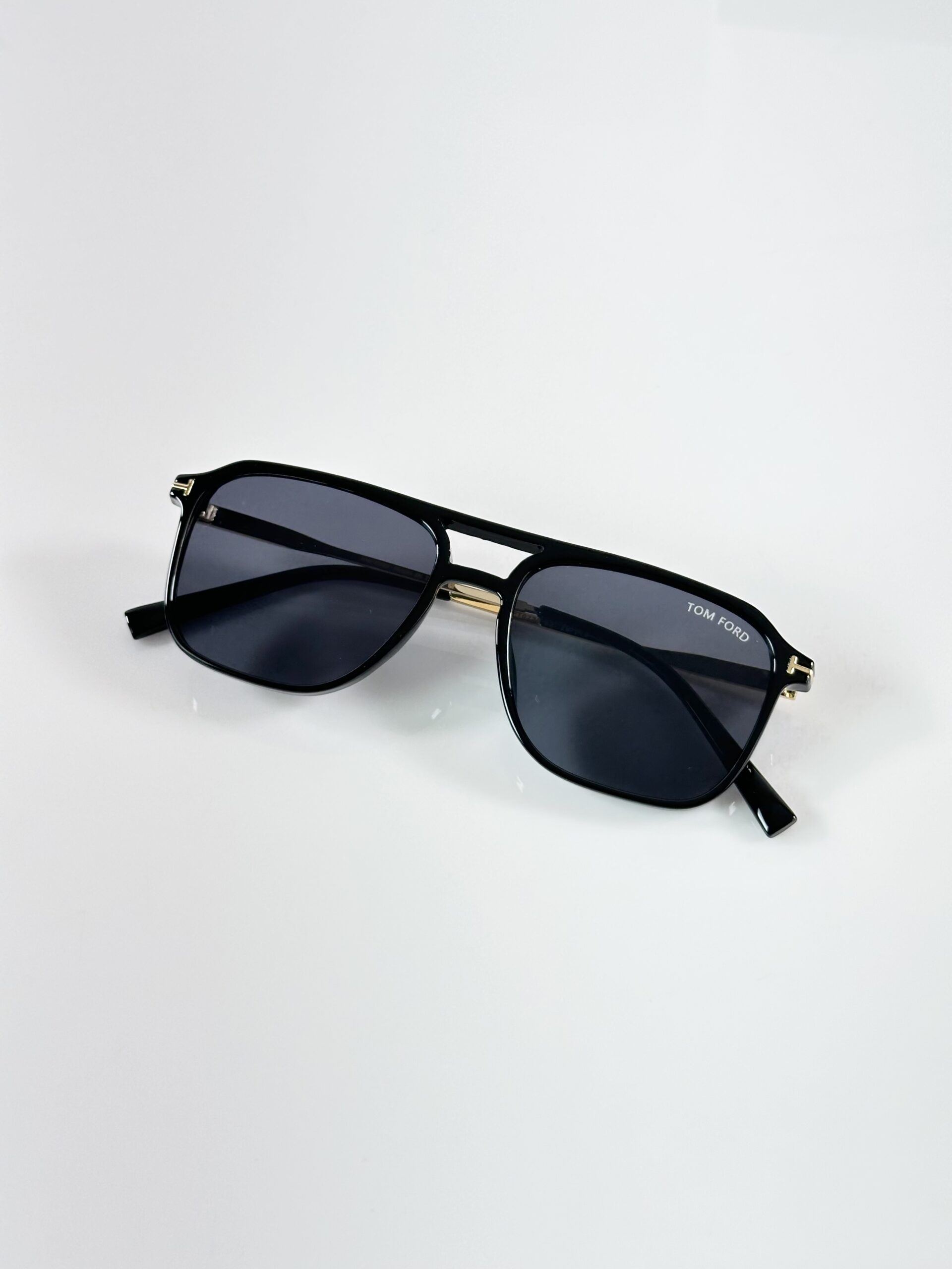 Tom 0230 Gold Black - Image 4