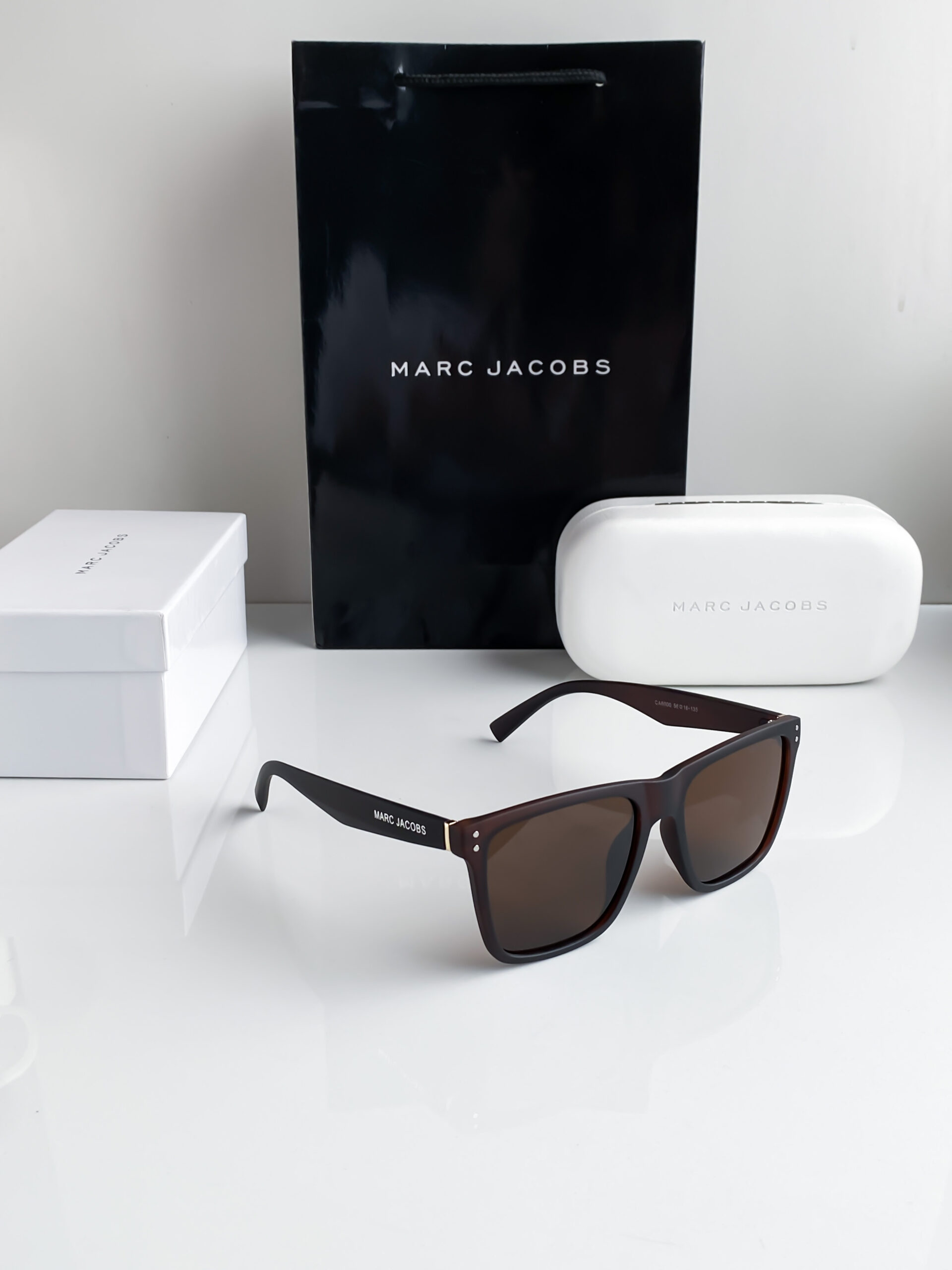 Marc Jacobs brown CA 6000 - Image 8