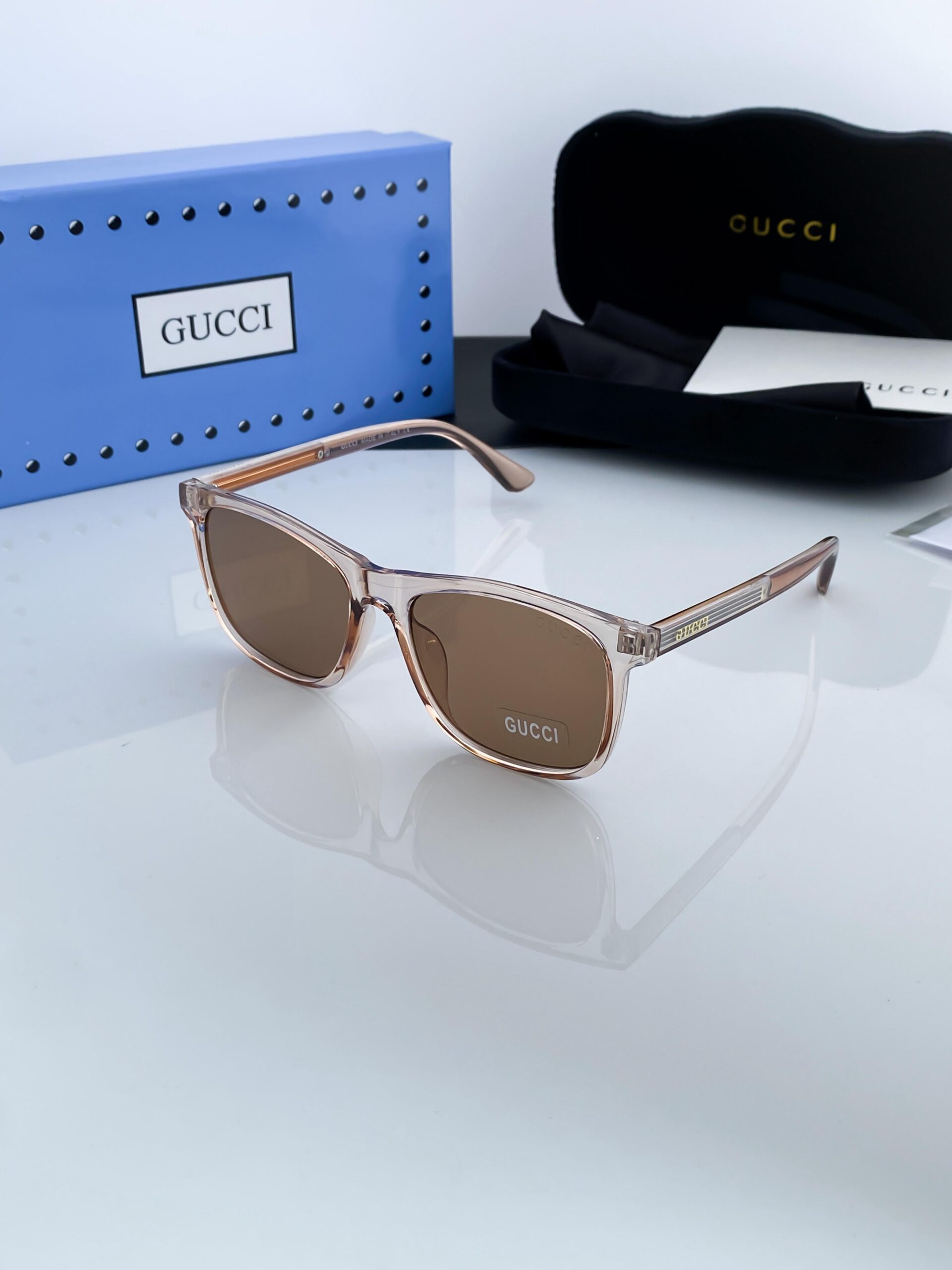 Gucci_brown_0381