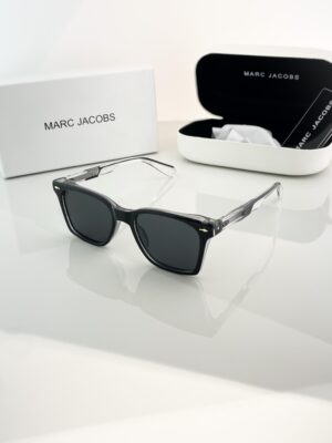 MARC JACOBS TRANSPRENT BLACK 62002-97