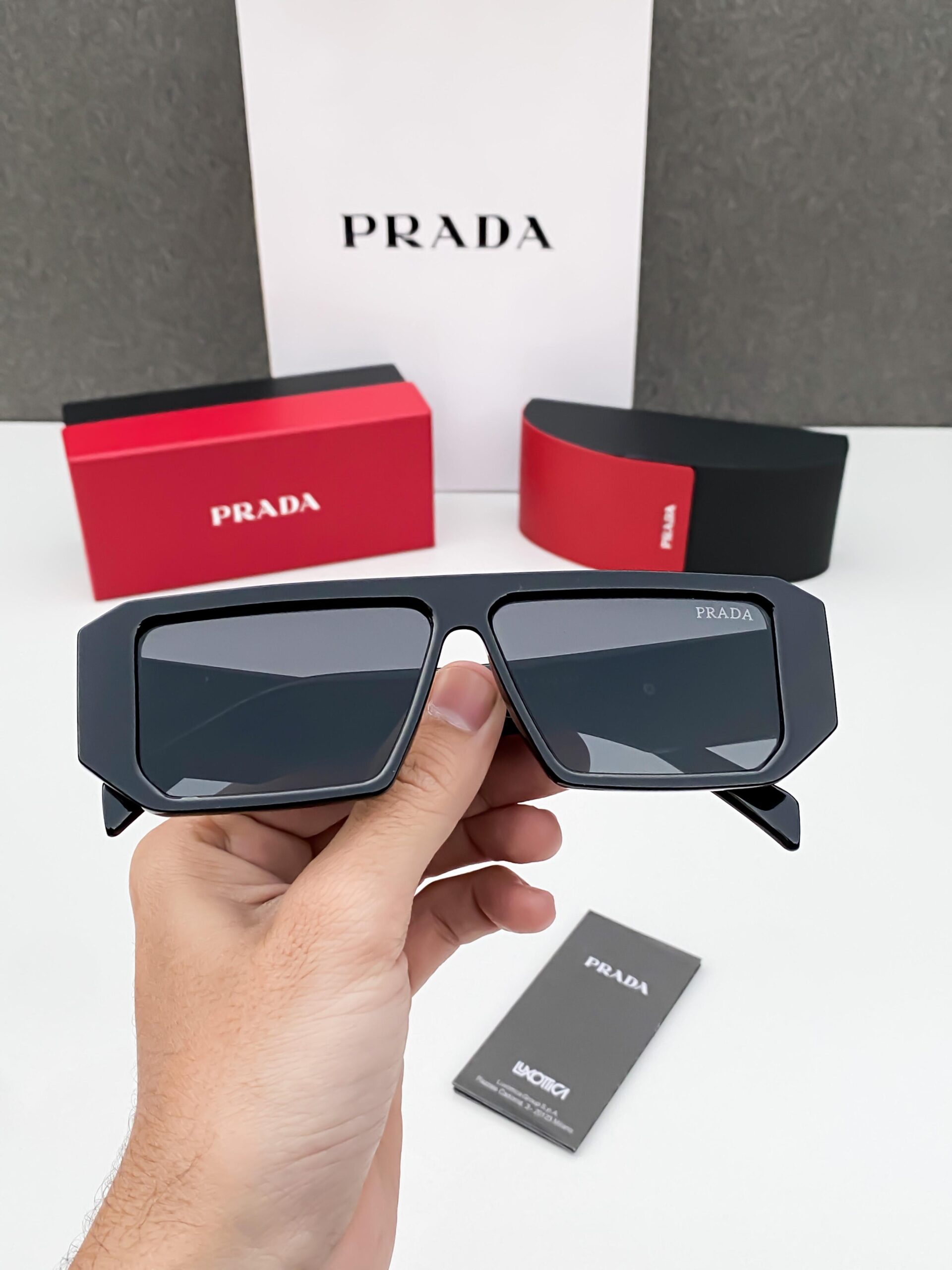 Prad_Black 132 - Image 5
