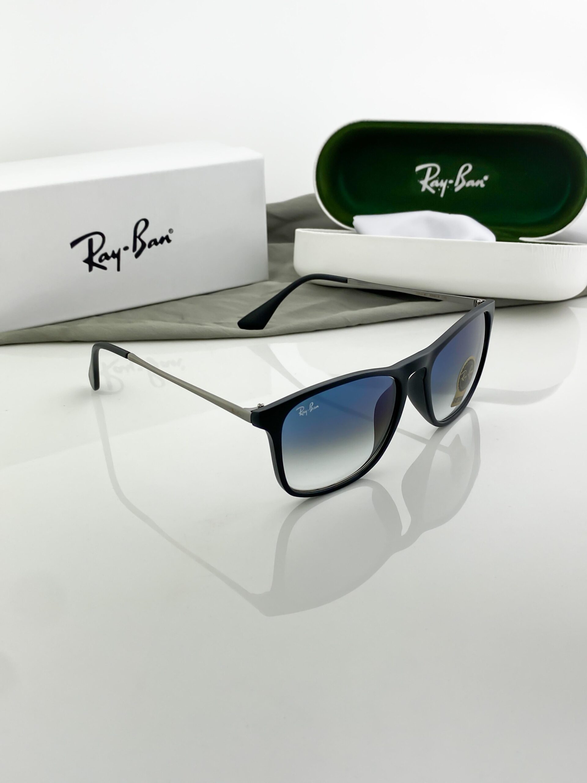 Rayban blue shades 4187 - Image 2