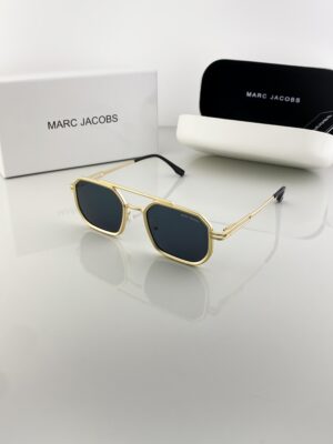 MARC JACOBS GOLD BLACK 518-101