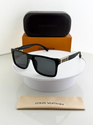 Louis_vuitton_black_24077-77