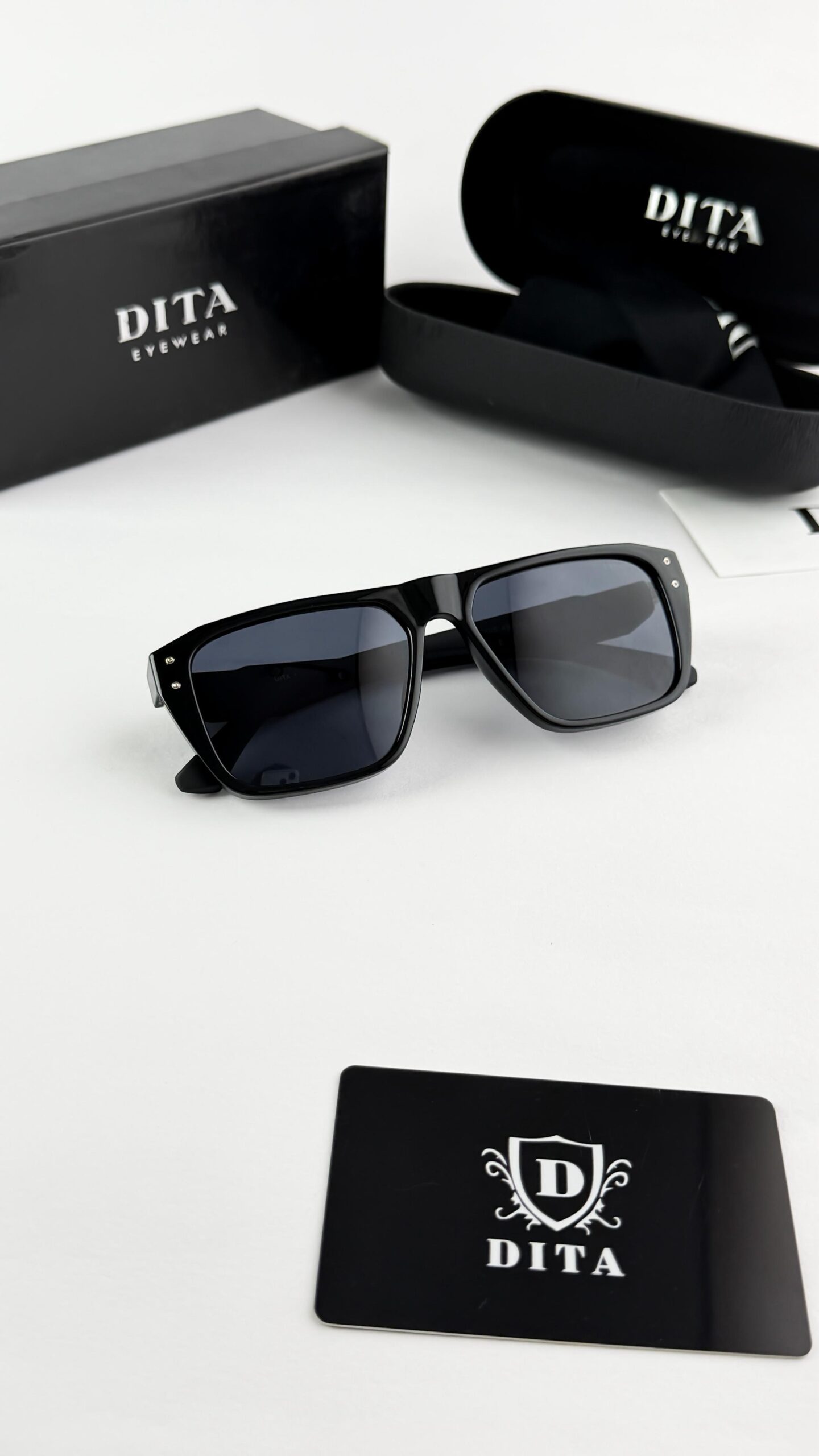 Dita - Image 2