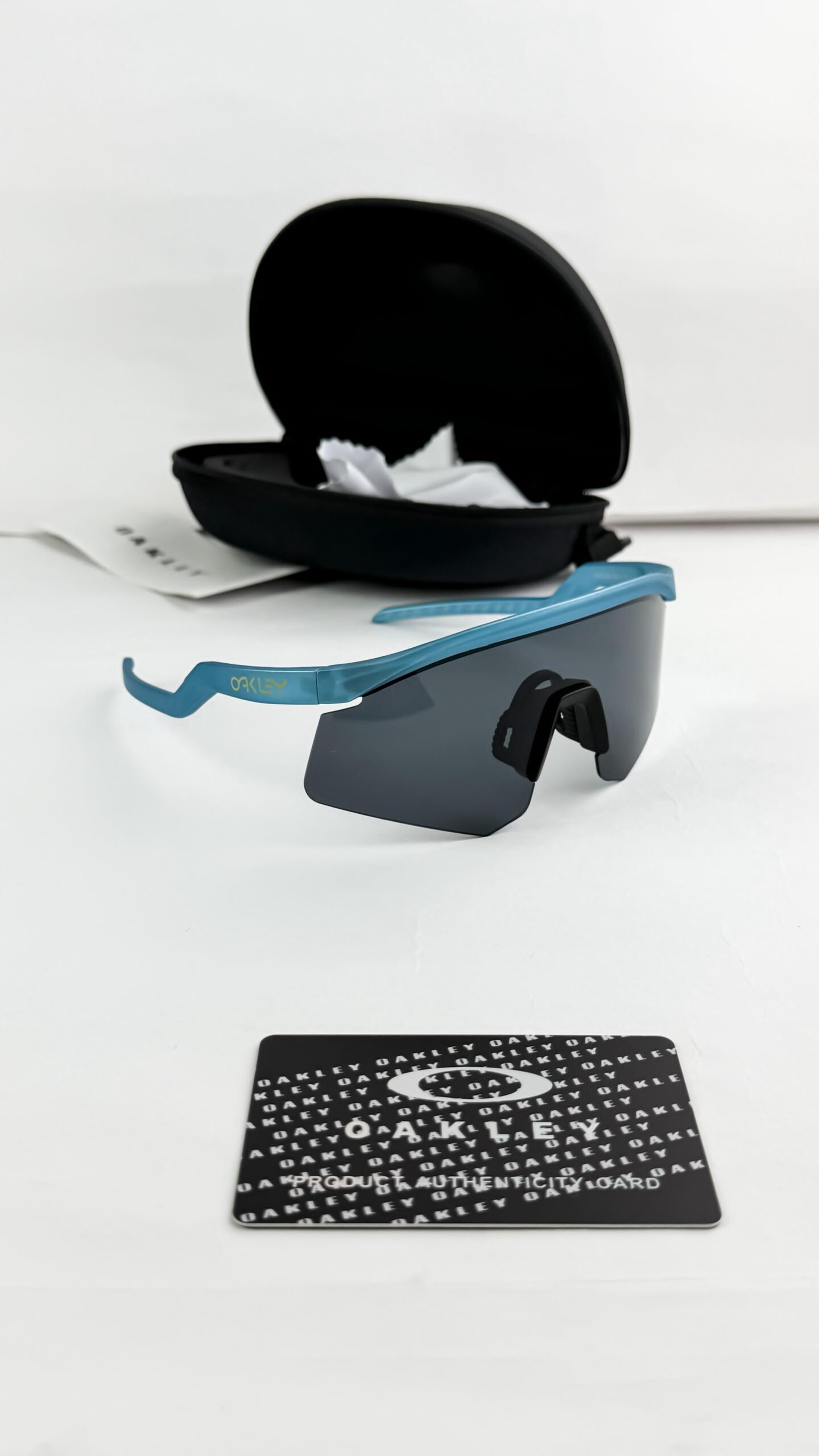 Oakliy blue black 9229 - Image 3