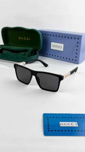 Gucci_gold_black_2203
