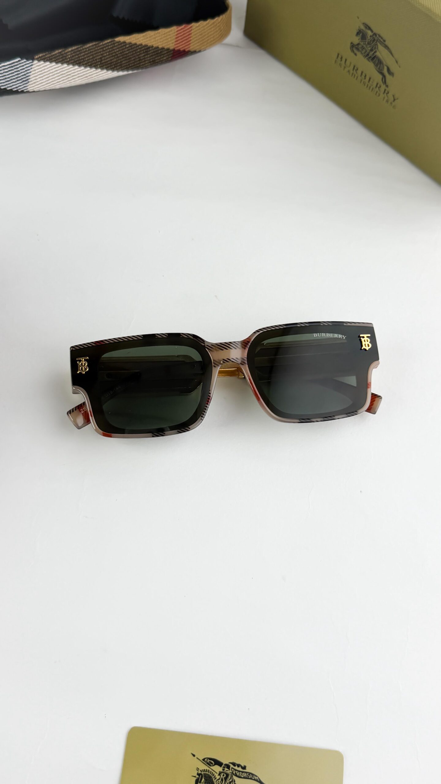 Burberr_ gold green 98411-106 - Image 3