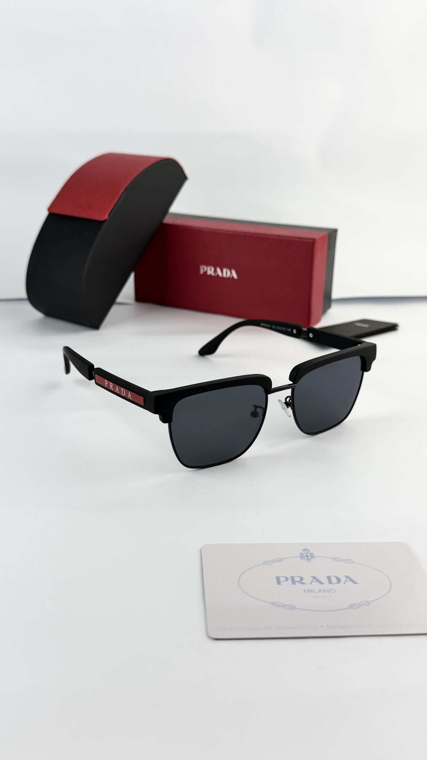 Prad_a_black_08y - Image 2