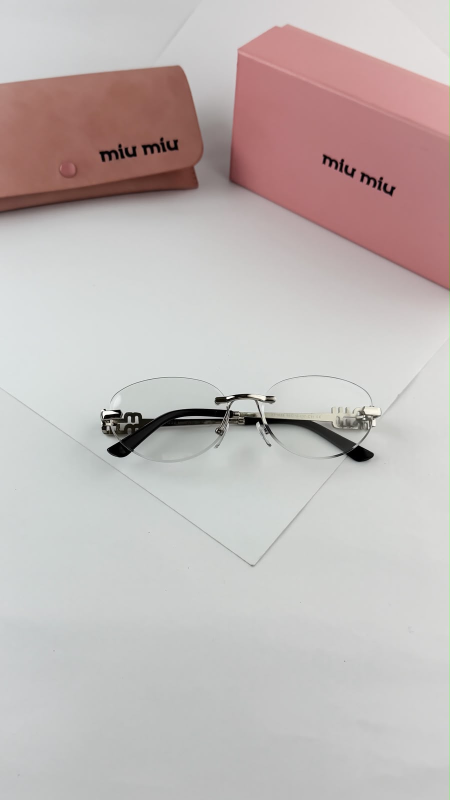 MiU MIU_Silver_plano_1025 - Image 2